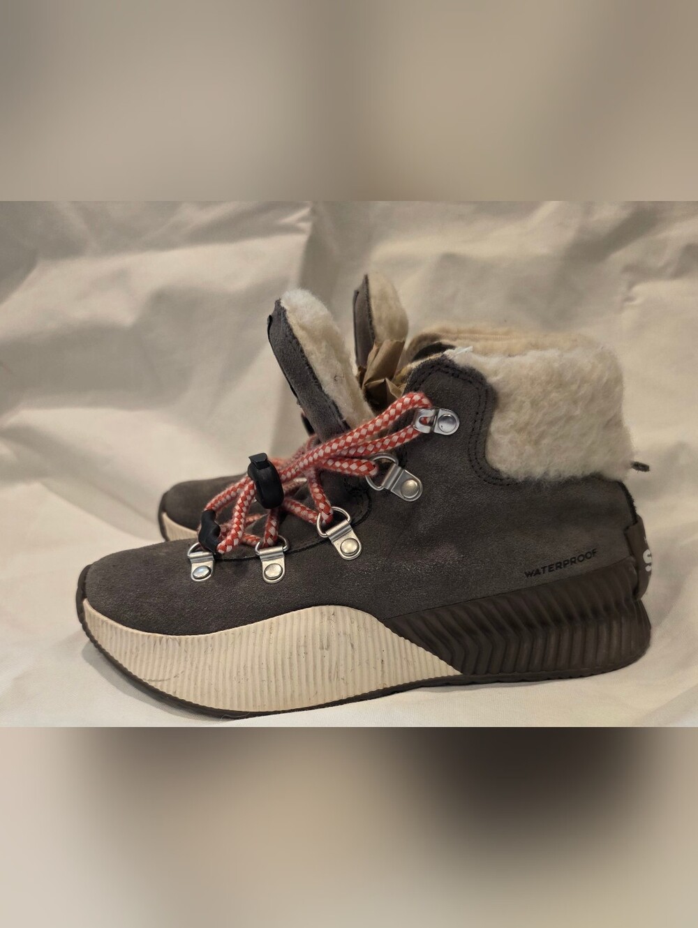 Sorel Kids Out N About Conquest Waterproof Boots Velvet Gray Kids Size 2 Youth
